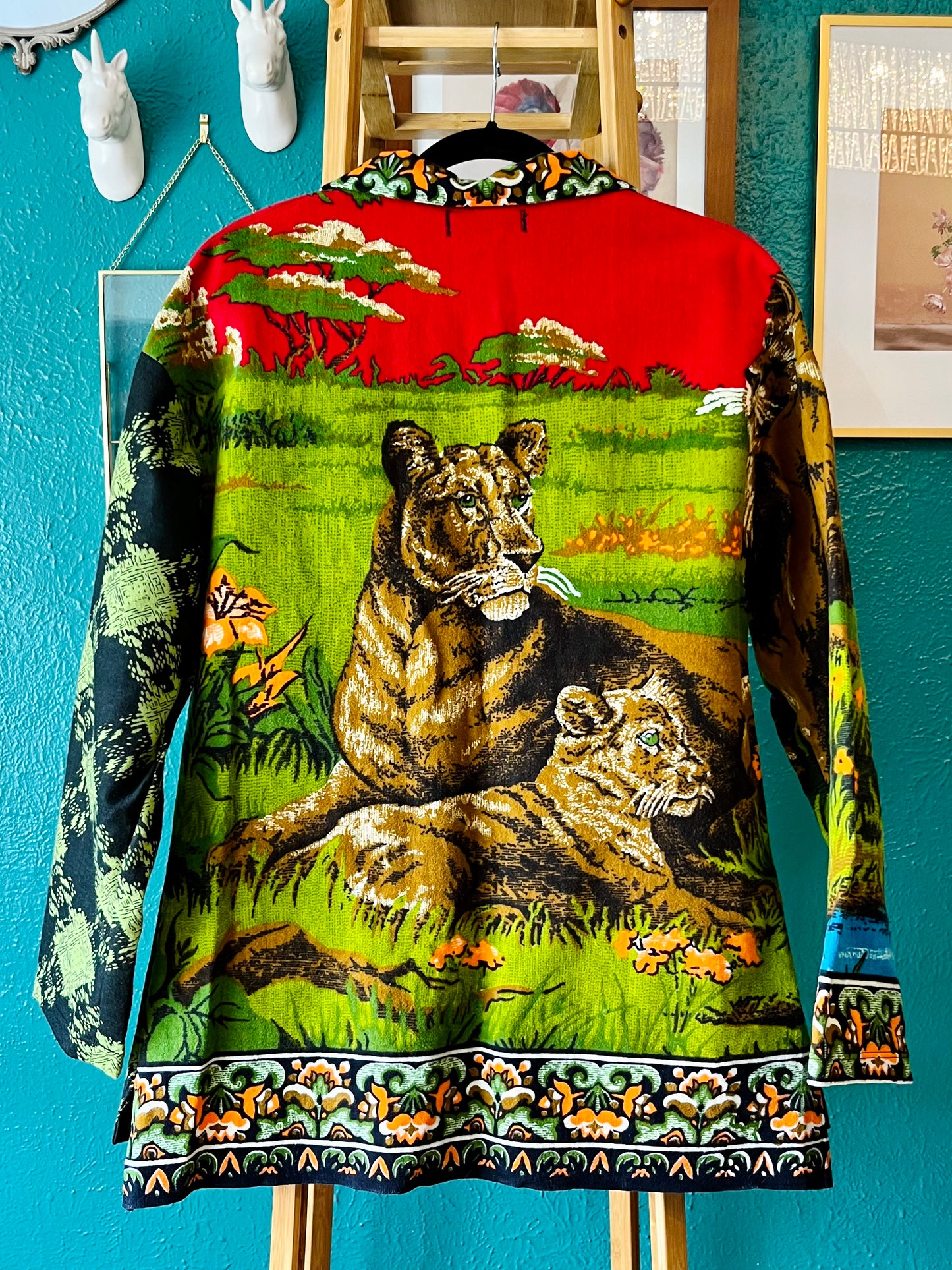 Tapestry Jacket in "Lions"  (Size XL - Slouchy)