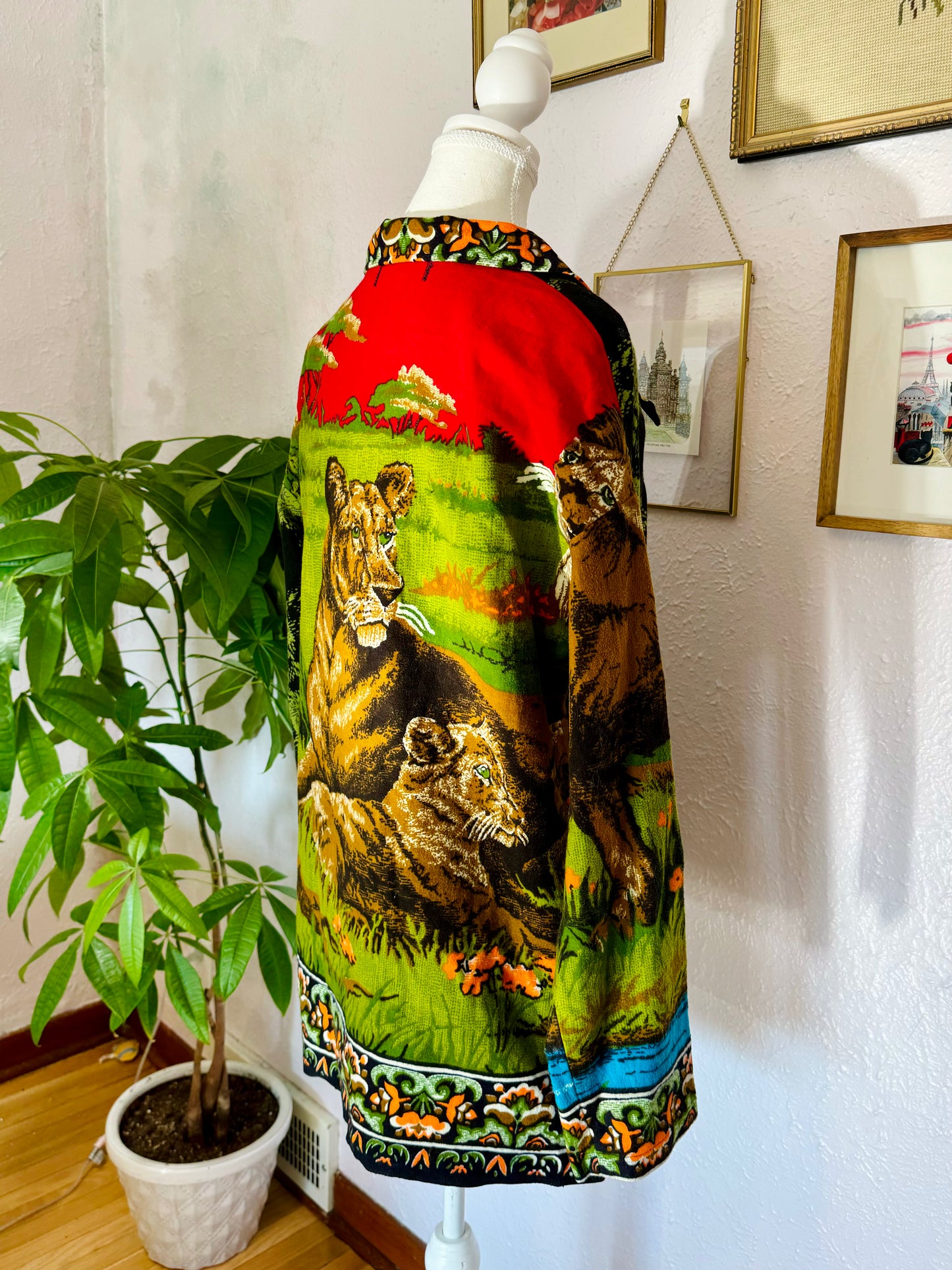 Tapestry Jacket in "Lions"  (Size XL - Slouchy)