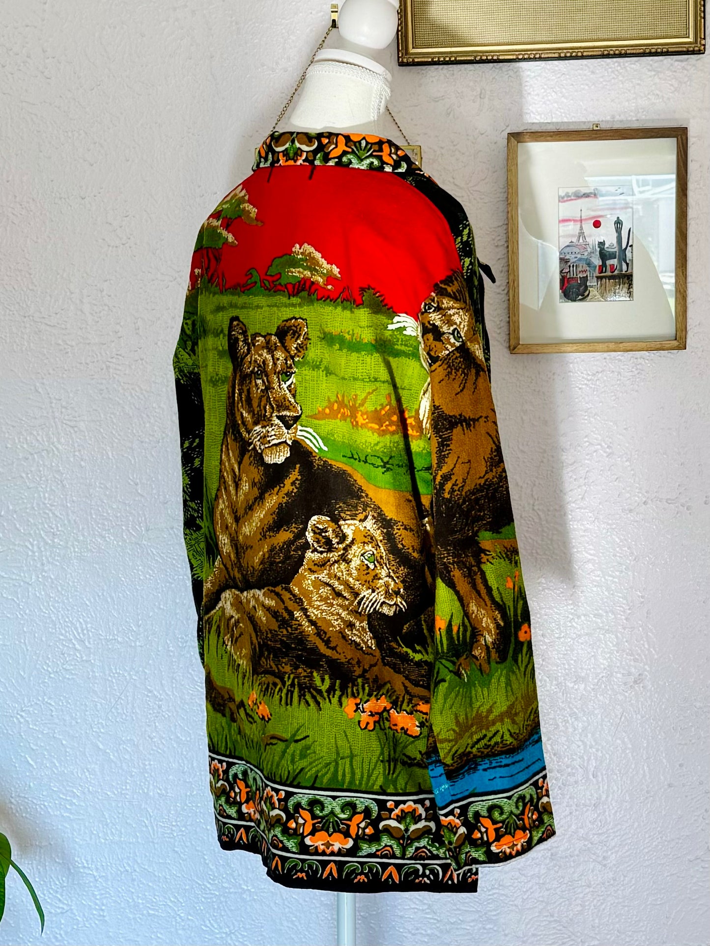 Tapestry Jacket in "Lions"  (Size XL - Slouchy)